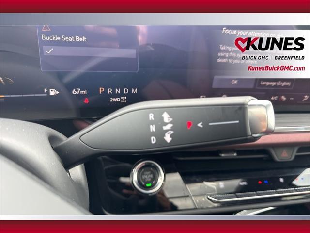 new 2025 Buick Envision car, priced at $43,298