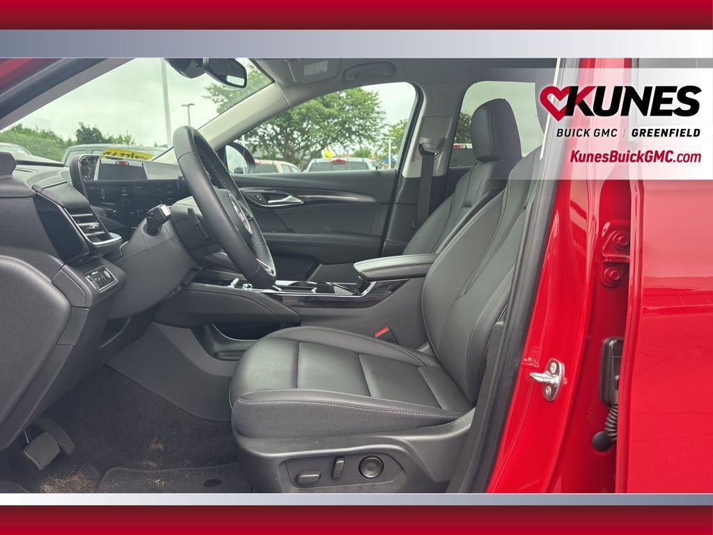 new 2025 Buick Envision car, priced at $35,495