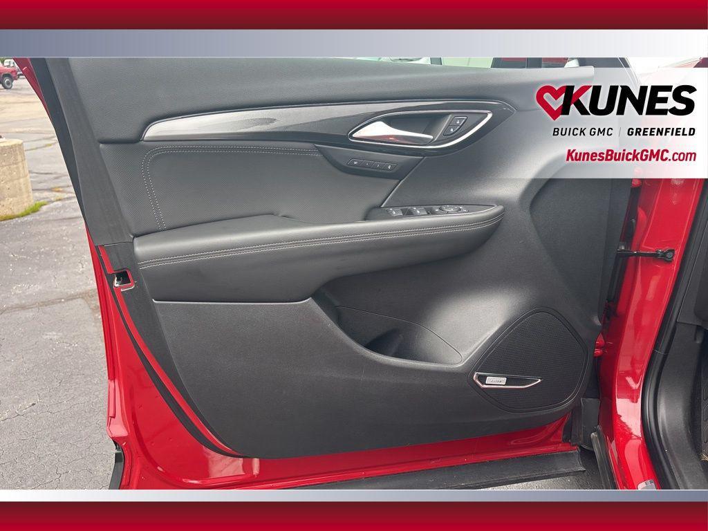 new 2025 Buick Envision car, priced at $35,495