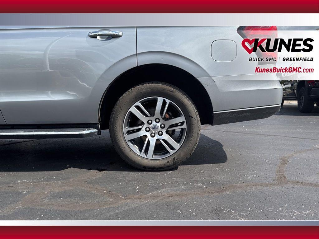 used 2023 Ford Expedition car, priced at $42,995