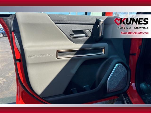 new 2025 GMC HUMMER EV Pickup car, priced at $114,904