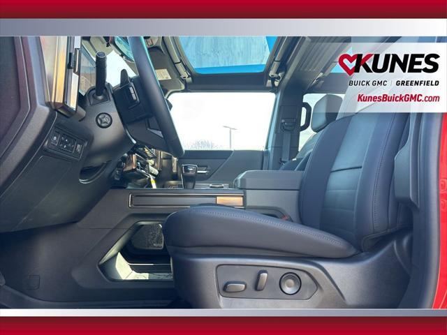 new 2025 GMC HUMMER EV Pickup car, priced at $114,904