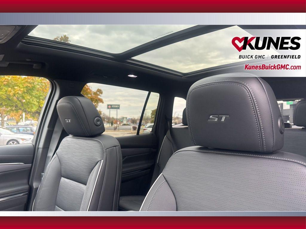 new 2026 Buick Enclave car, priced at $55,733