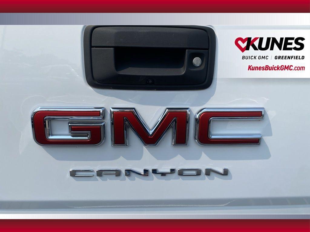used 2022 GMC Canyon car, priced at $29,799