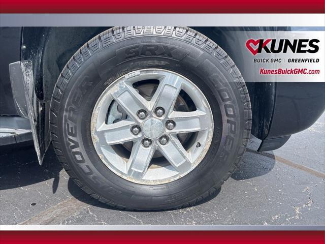 used 2012 GMC Yukon car, priced at $11,995