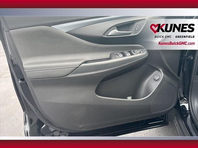 new 2025 Buick Envista car, priced at $27,775