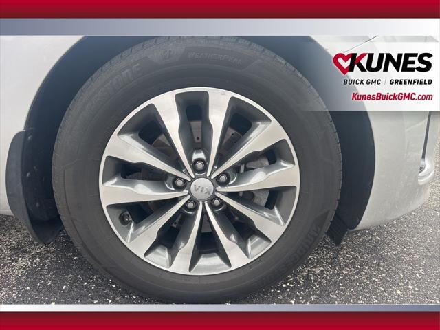 used 2016 Kia Sedona car, priced at $7,777