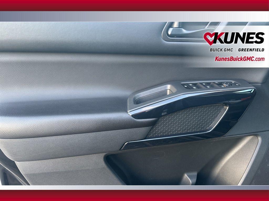 used 2024 Nissan Pathfinder car, priced at $21,995