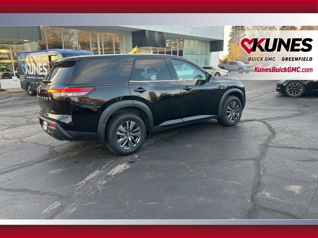 used 2024 Nissan Pathfinder car, priced at $21,995