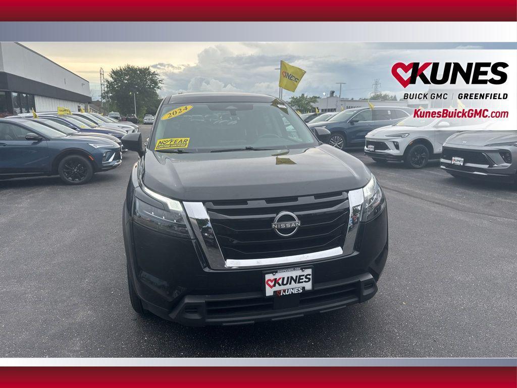 used 2024 Nissan Pathfinder car, priced at $25,995