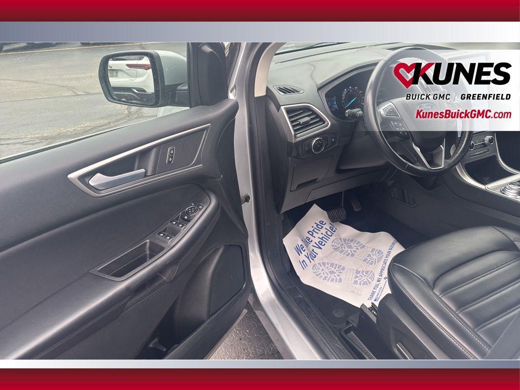 used 2023 Ford Edge car, priced at $21,499