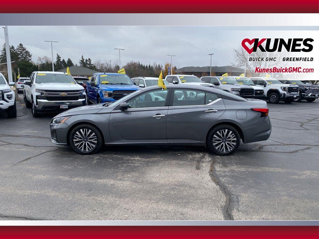 used 2025 Nissan Altima car, priced at $18,499