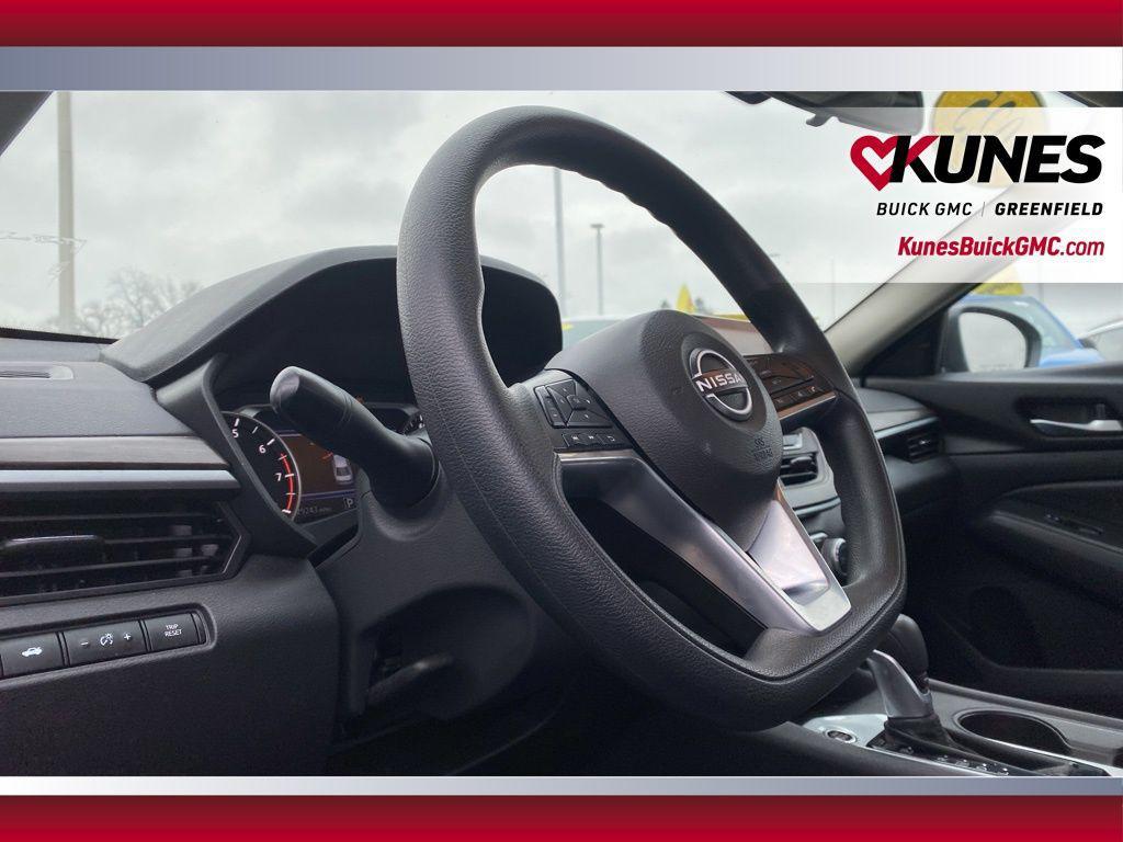 used 2025 Nissan Altima car, priced at $18,499