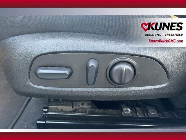 used 2023 Chevrolet Malibu car, priced at $17,995