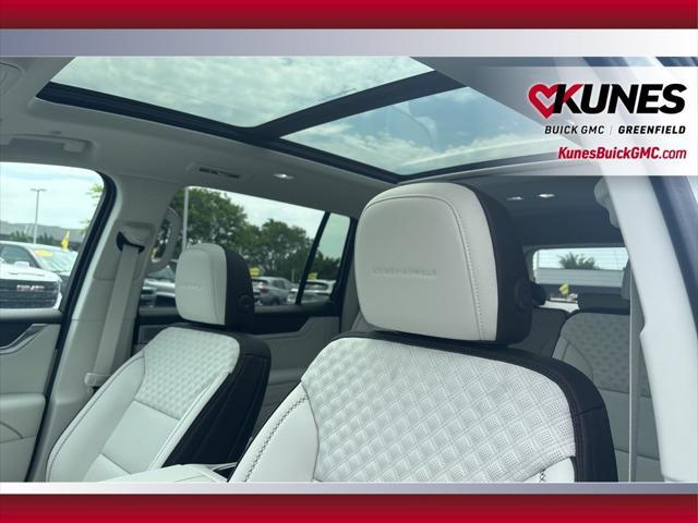 new 2025 GMC Acadia car, priced at $62,192