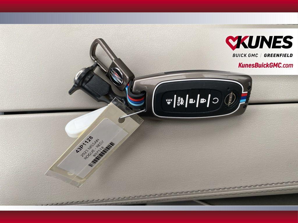 used 2023 Nissan Rogue car, priced at $22,499