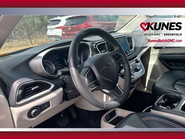 used 2023 Chrysler Pacifica car, priced at $24,399