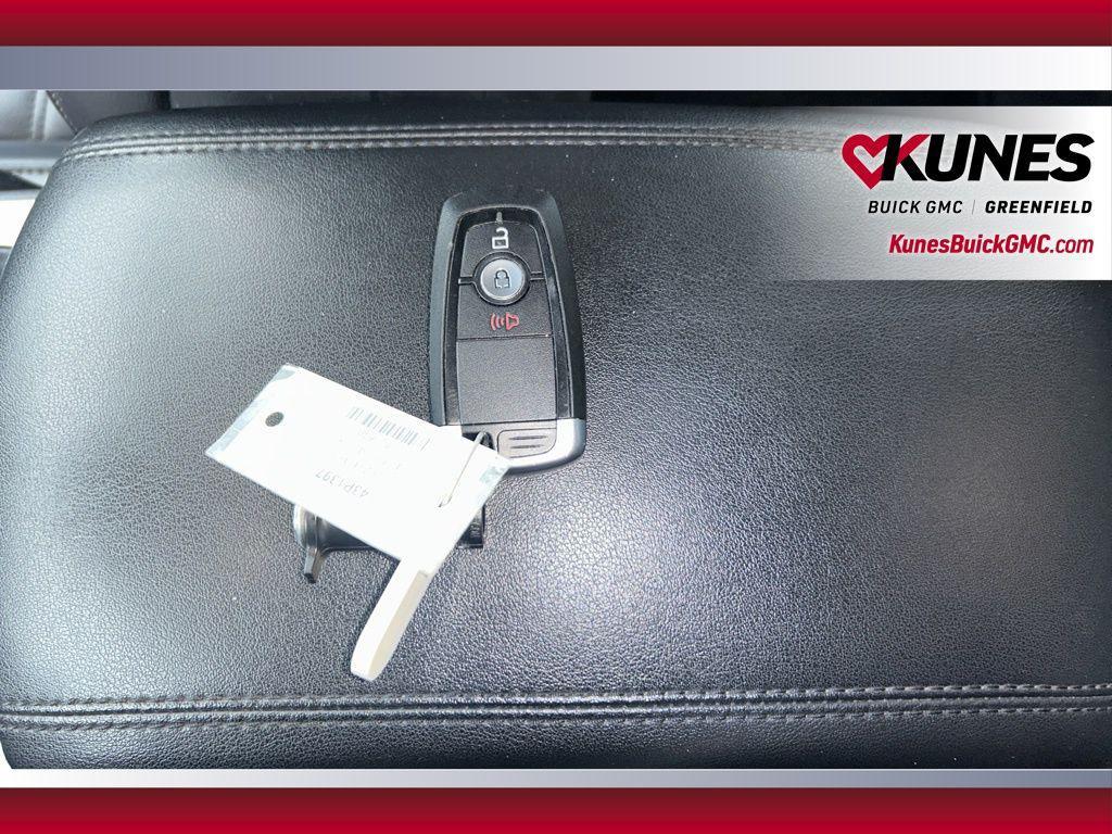 used 2023 Ford Edge car, priced at $20,499