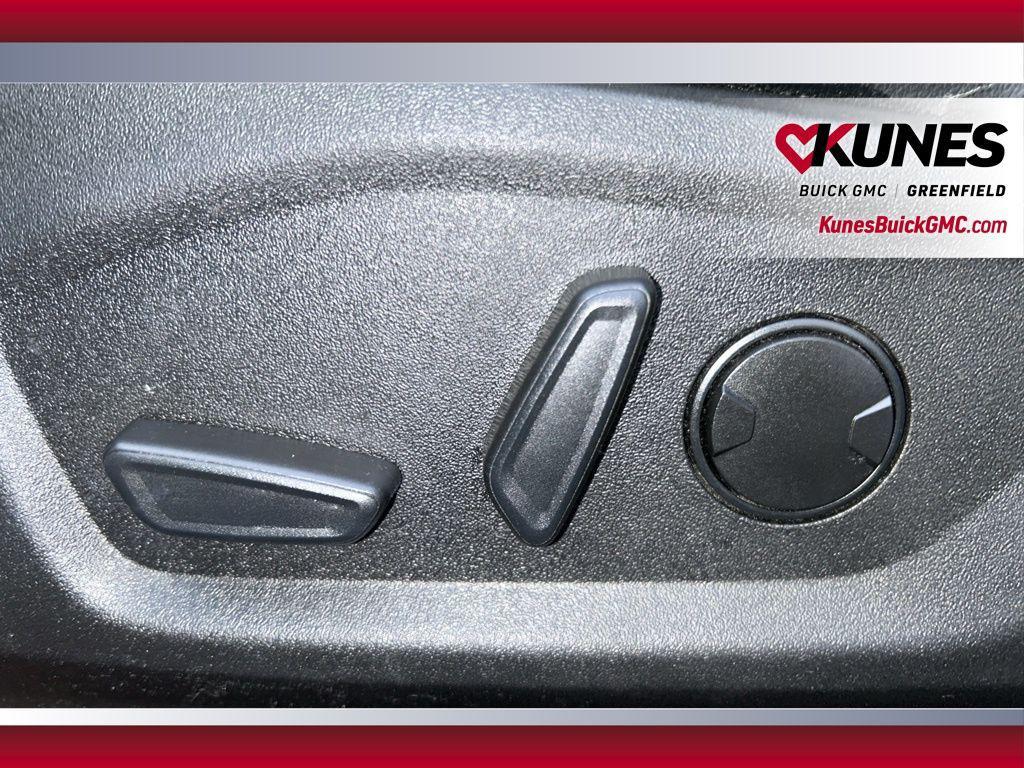 used 2023 Ford Edge car, priced at $20,499