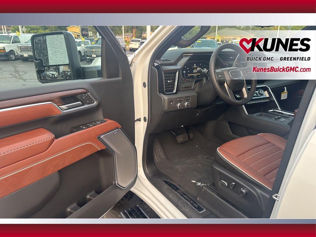 new 2025 GMC Sierra 3500 car, priced at $92,396