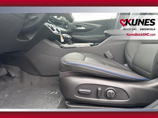 new 2025 Buick Envista car, priced at $28,346