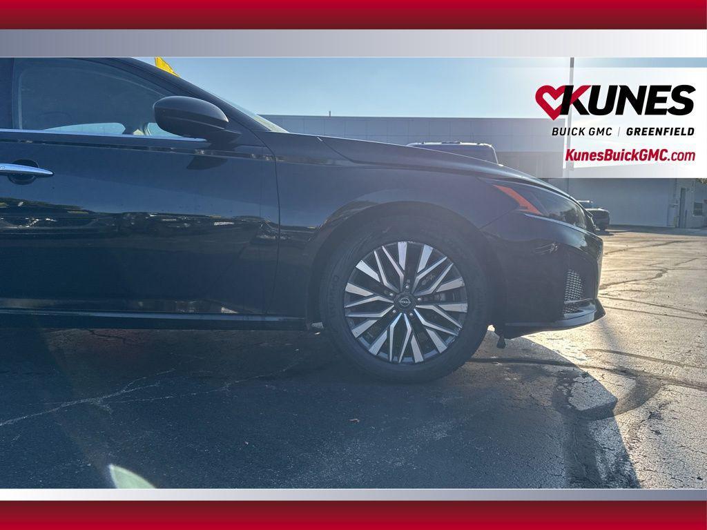 used 2024 Nissan Altima car, priced at $19,995