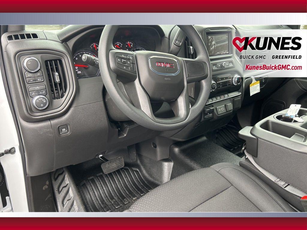 new 2025 GMC Sierra 1500 car, priced at $38,199