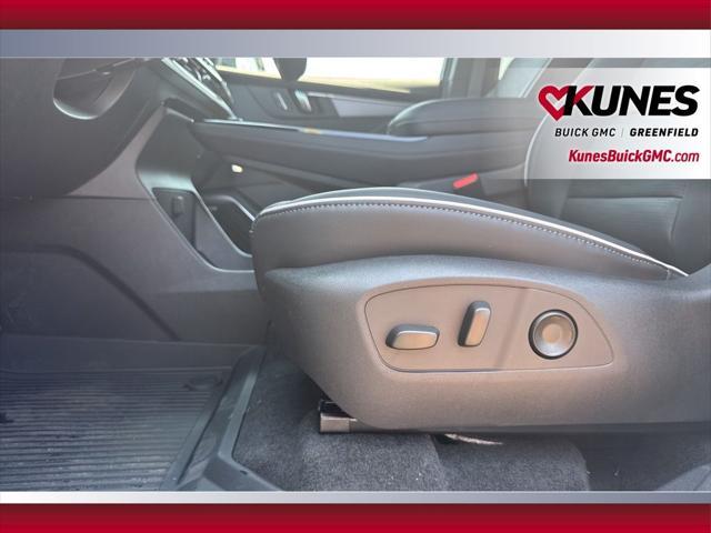 new 2025 Buick Enclave car, priced at $50,600