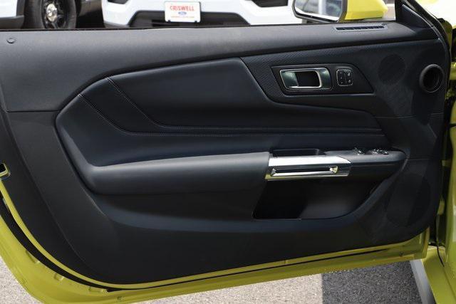 new 2025 Ford Mustang car, priced at $39,999