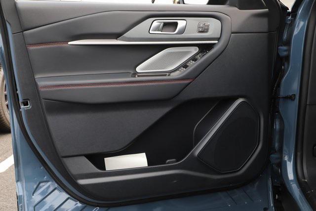 new 2025 Ford Explorer car, priced at $56,999