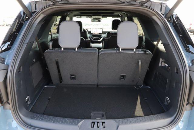 new 2025 Ford Explorer car, priced at $48,999