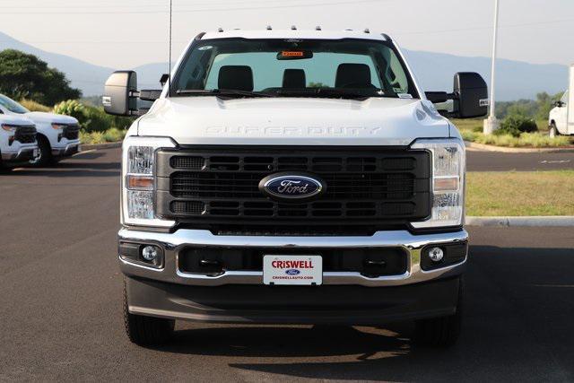 new 2024 Ford F-250 car, priced at $61,000