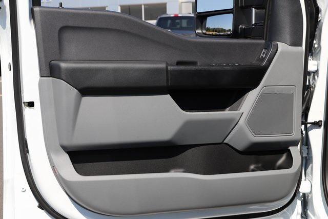 new 2025 Ford F-450 car, priced at $82,900