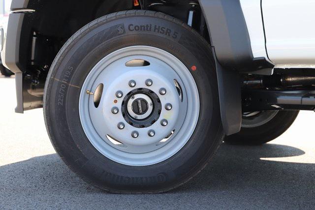 new 2025 Ford F-450 car, priced at $82,900