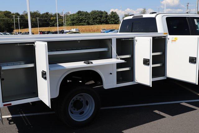 new 2025 Ford F-450 car, priced at $82,900