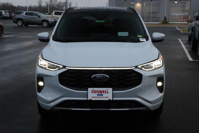 new 2025 Ford Escape car, priced at $39,989