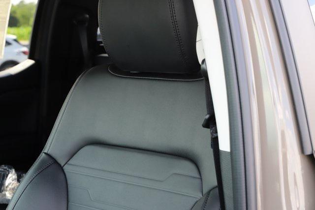 new 2025 Ford Ranger car, priced at $47,999