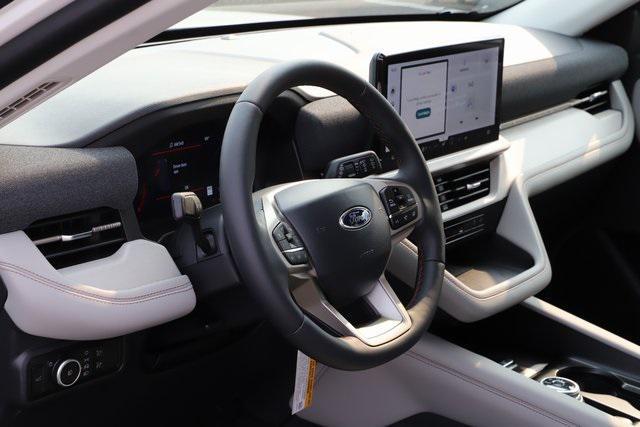 new 2025 Ford Explorer car, priced at $45,999