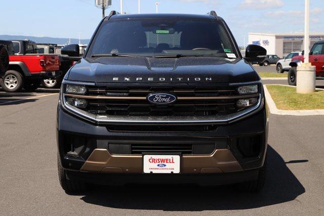new 2025 Ford Expedition car, priced at $83,999