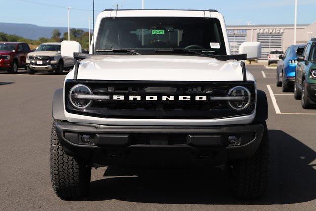 new 2025 Ford Bronco car, priced at $52,599