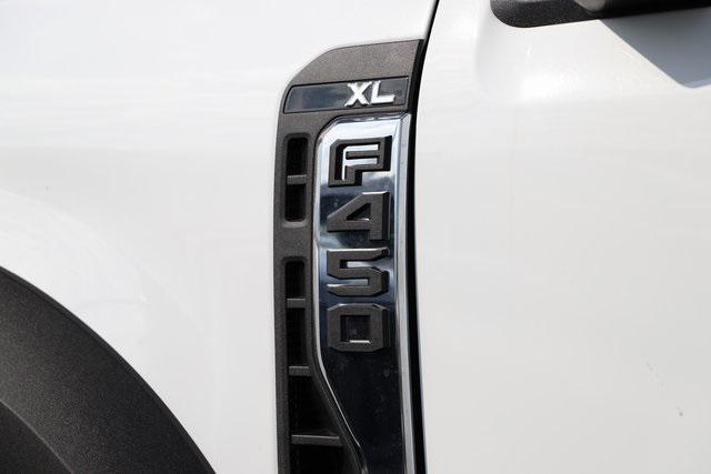 new 2024 Ford F-450 car, priced at $75,450