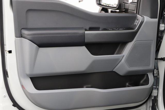 new 2025 Ford F-250 car, priced at $60,895