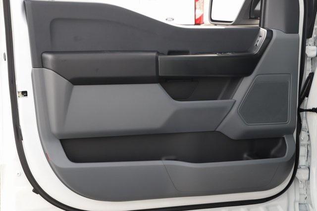 new 2025 Ford F-150 car, priced at $38,999