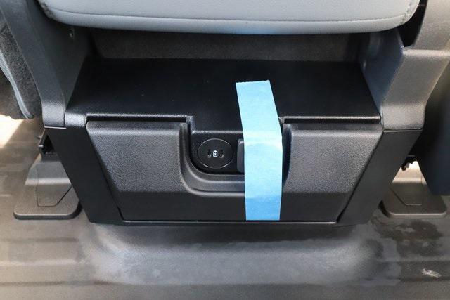 new 2025 Ford F-150 car, priced at $43,999