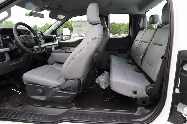 new 2025 Ford F-350 car, priced at $59,660