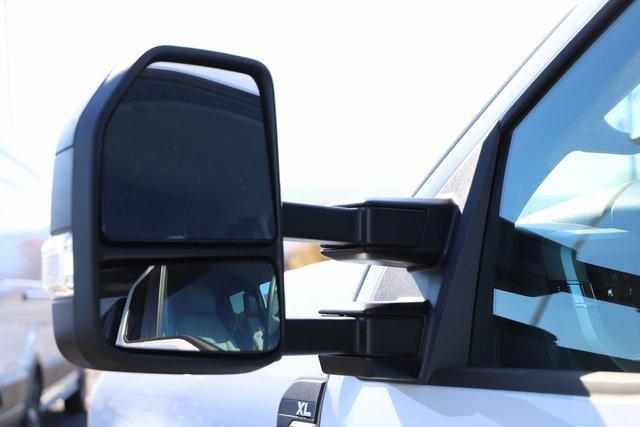 new 2025 Ford F-450 car, priced at $78,950