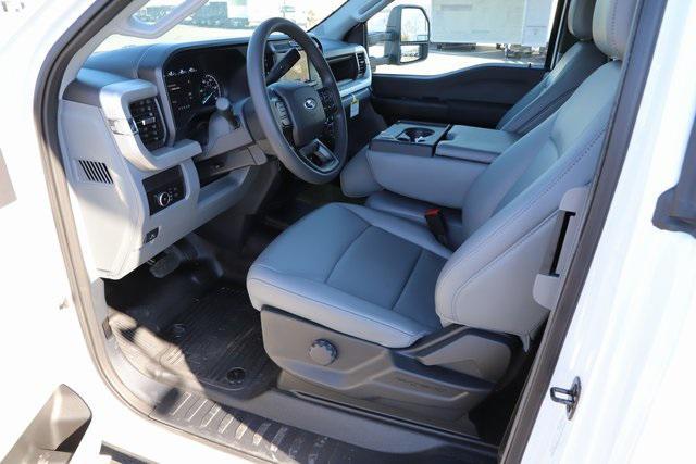 new 2025 Ford F-450 car, priced at $78,950