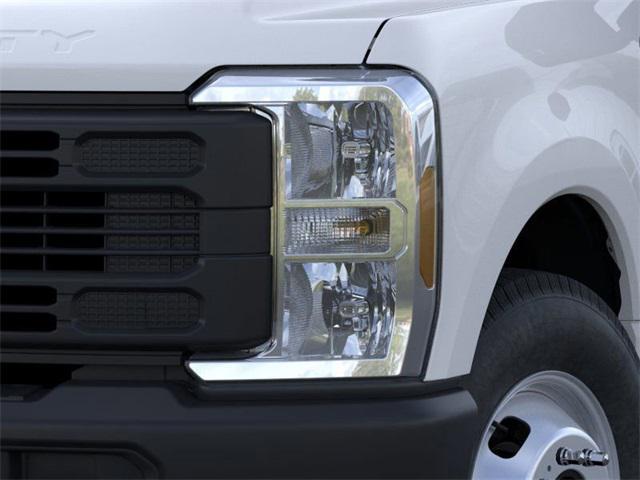 new 2025 Ford F-350 car, priced at $55,410
