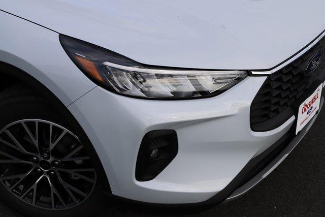 new 2025 Ford Escape PHEV car, priced at $29,499