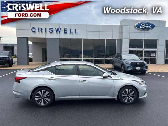 used 2022 Nissan Altima car, priced at $19,000